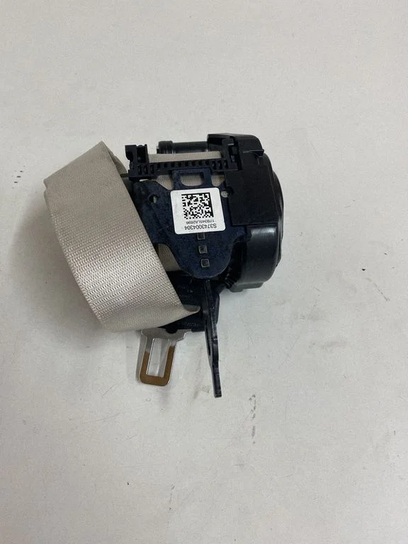 Rear seatbelt – BMW 5 Series G30 G31 G38 (2016-)