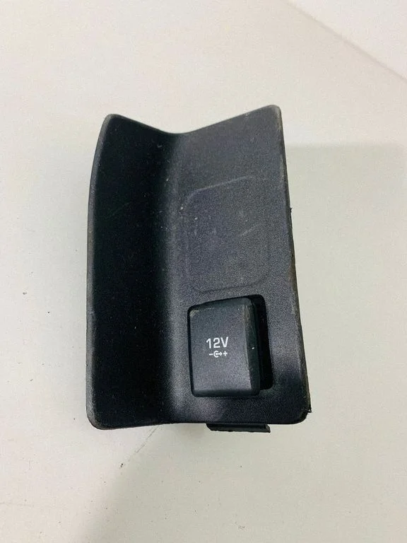 Other trunk/boot trim element J9C345423