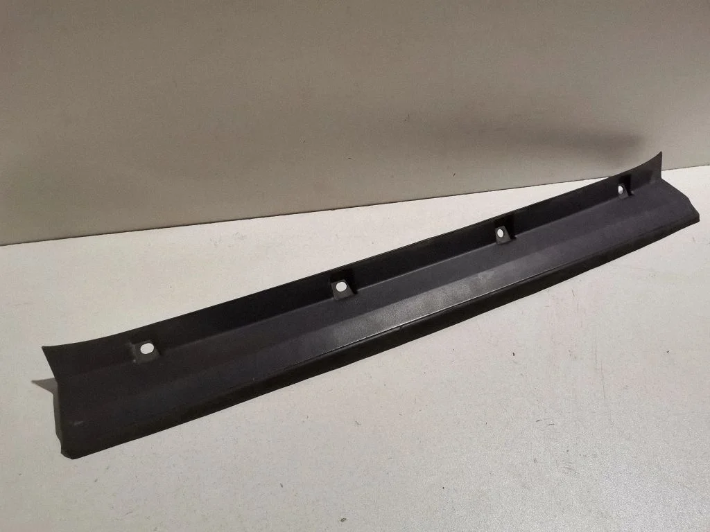 Trunk/boot sill cover protection BJ3244252