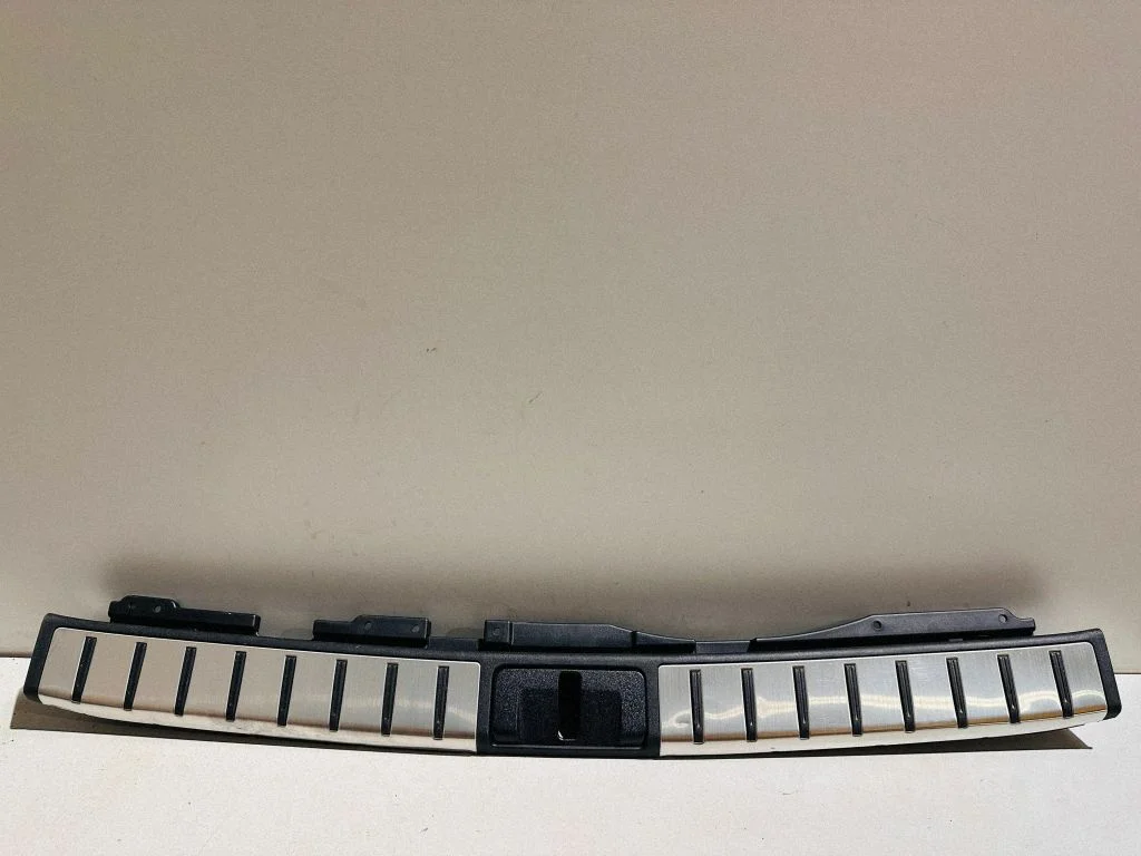 Trunk/boot sill cover protection – Lexus RX 450H (2016-)