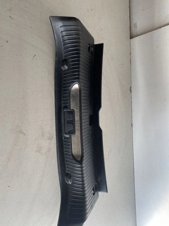 Osłona progu bagażnika AW93F406A64AE
