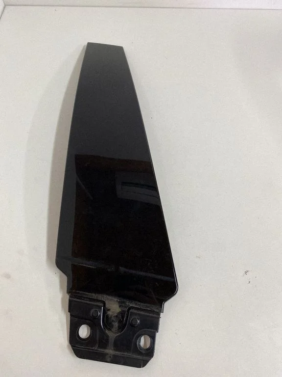 (A) pillar trim 6700247870
