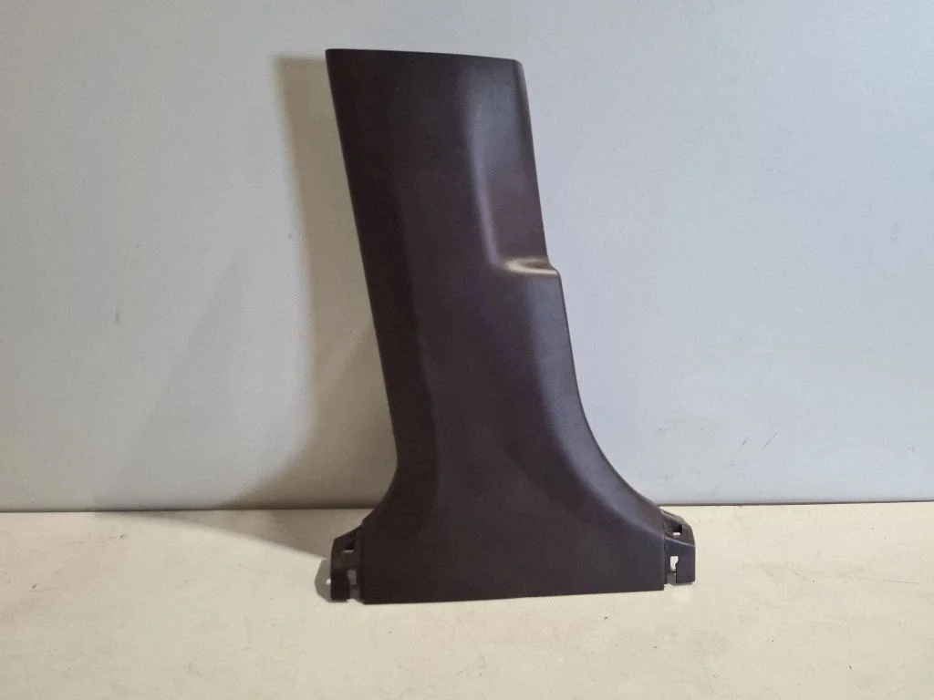 (B) piilari kate (alumine) 6241433140