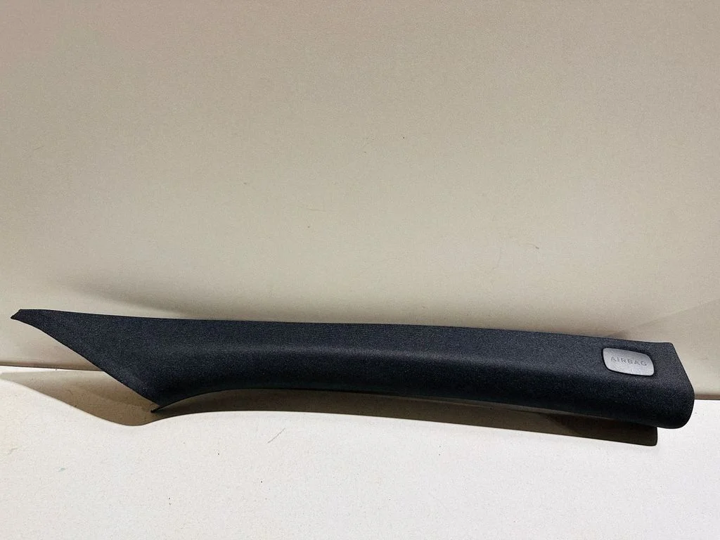 (C) pillar trim A2186909425