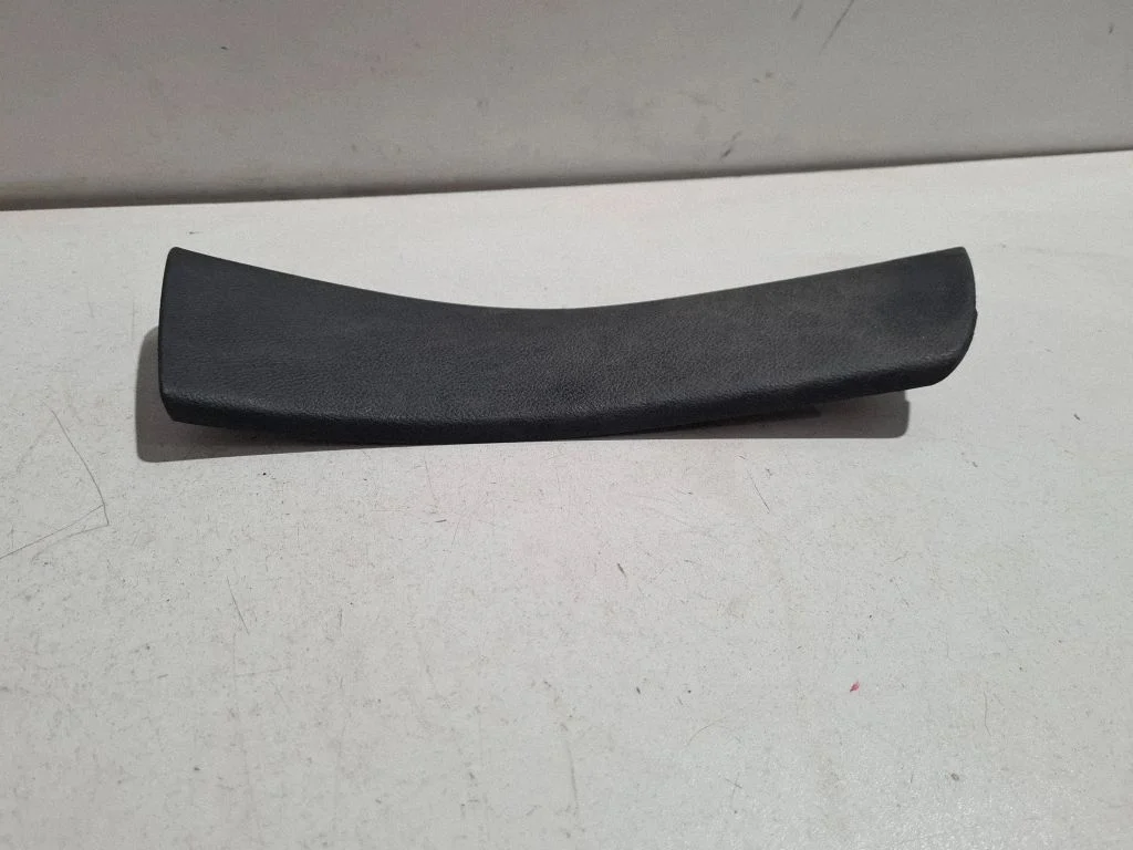 Listwa progowa tylna (wewnętrzna) – Jeep Grand Cherokee (2010-2021)