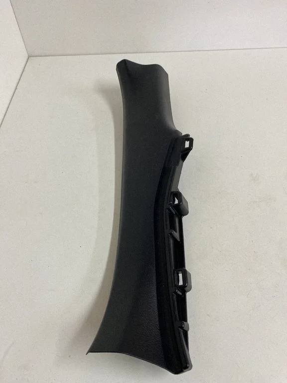 Rear sill trim cover 6791848100