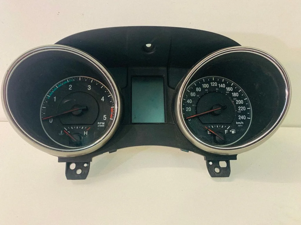Licznik (zegary) – Jeep Grand Cherokee (2010-2021)