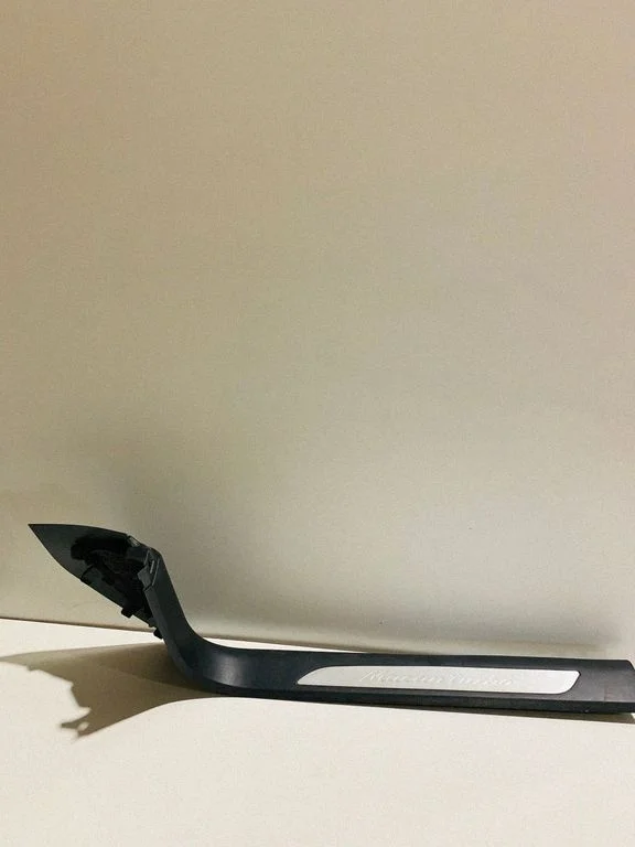 Front sill trim cover – Porsche Macan (95B) (2019-)