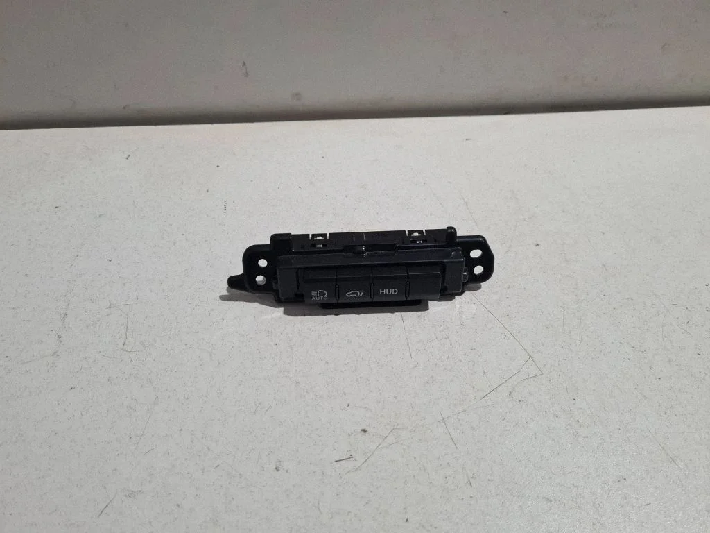 Other switches/knobs/shifts 75P356