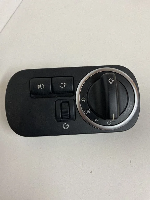 Light switch – Land Rover Range Rover Sport L320 (2005-2013)