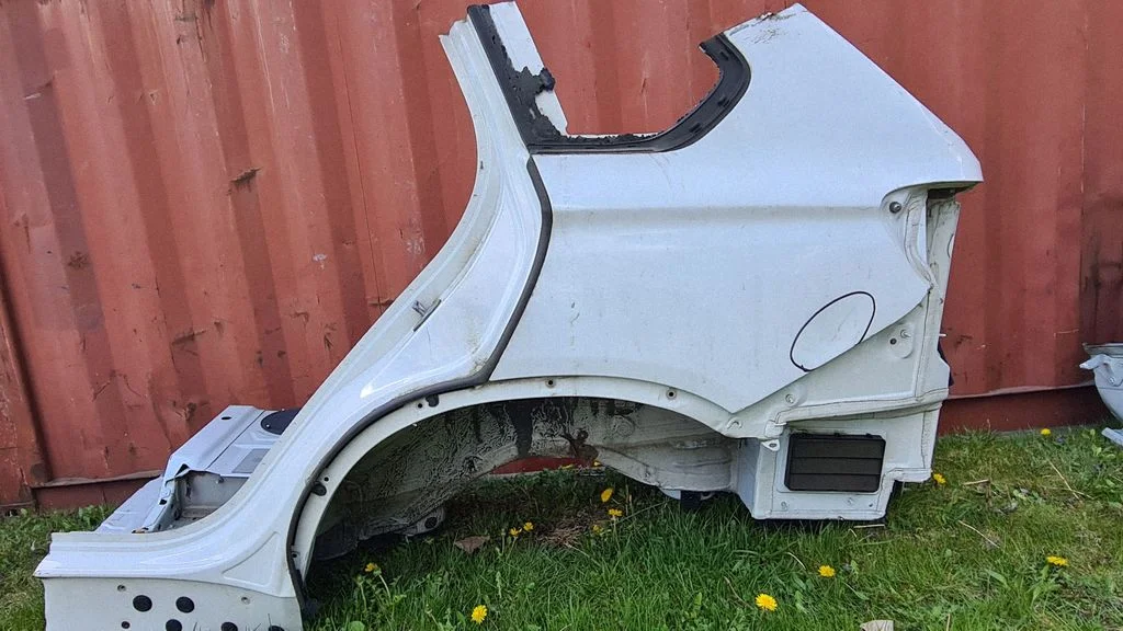 Rear quarter panel – rear left
