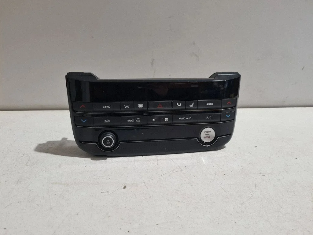 Kliimaseadme/kütte juhtplokk (salongis) – Jaguar XF X260 (2015-)