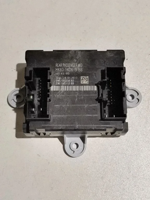 Durų elektronikos valdymo blokas
