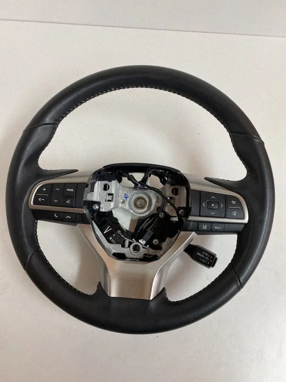 Steering wheel – Lexus RX 450H (2016-)