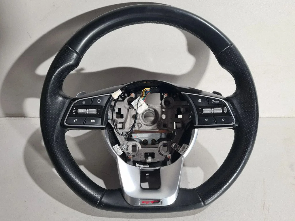 Steering wheel 180831210438