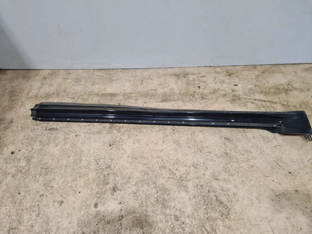 Sill 31672376