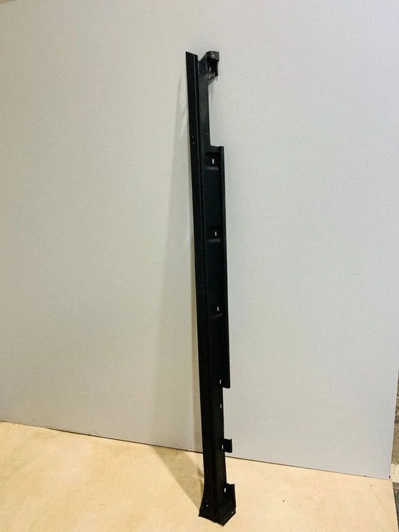 Sill – Lexus RX 450H (2016-)