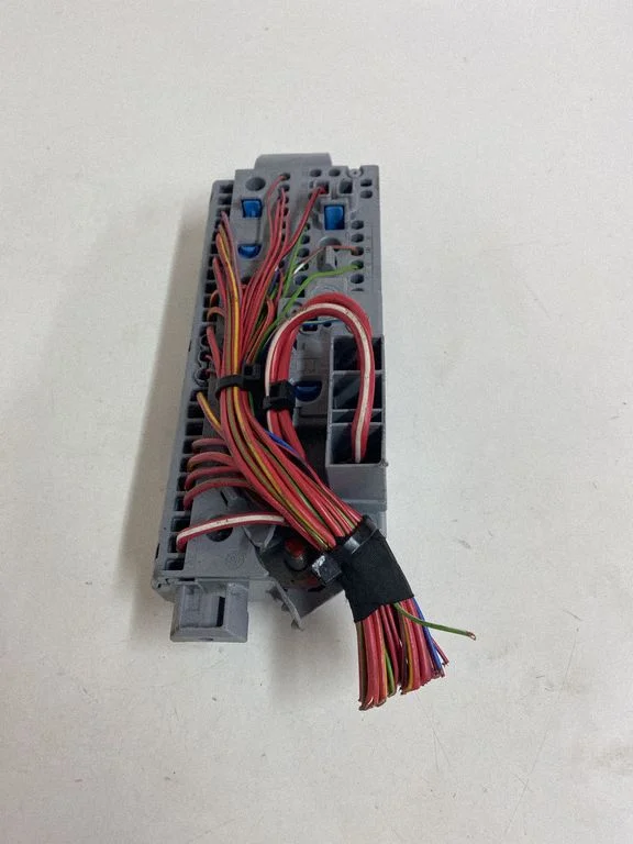 Fuse box set 935031302