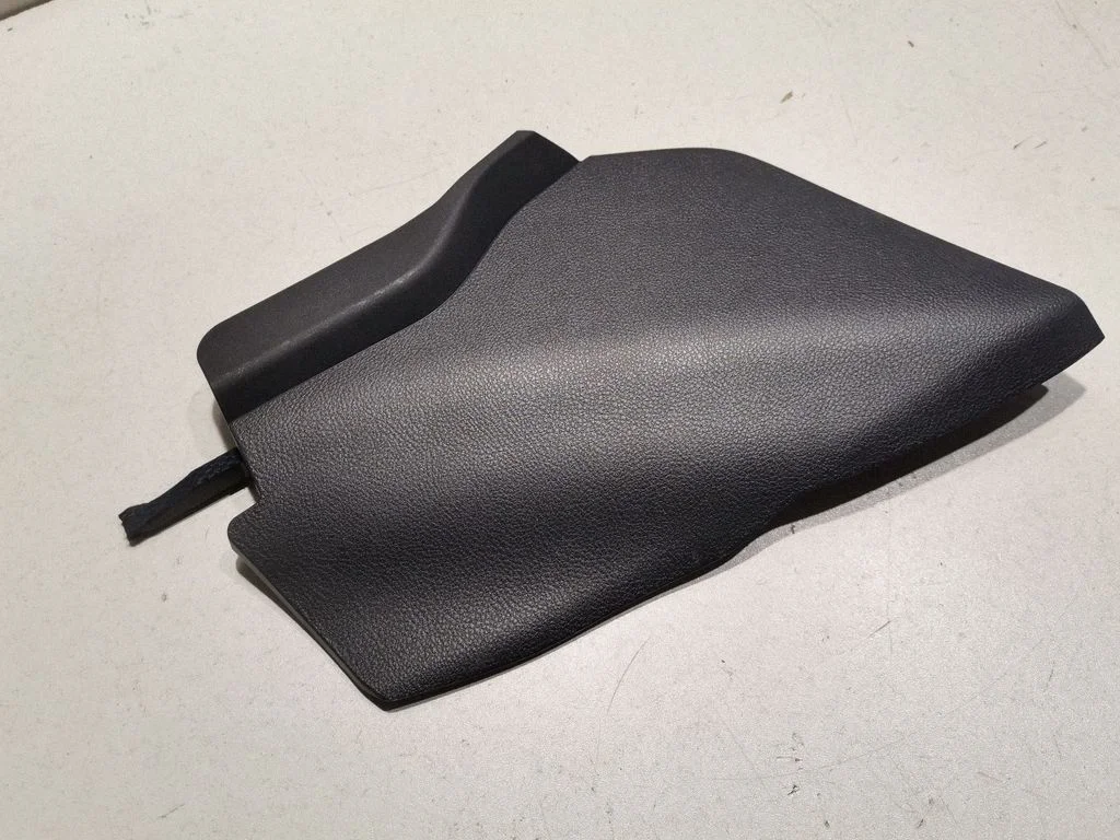 Muu salongiosa – Lexus NX (2021-)