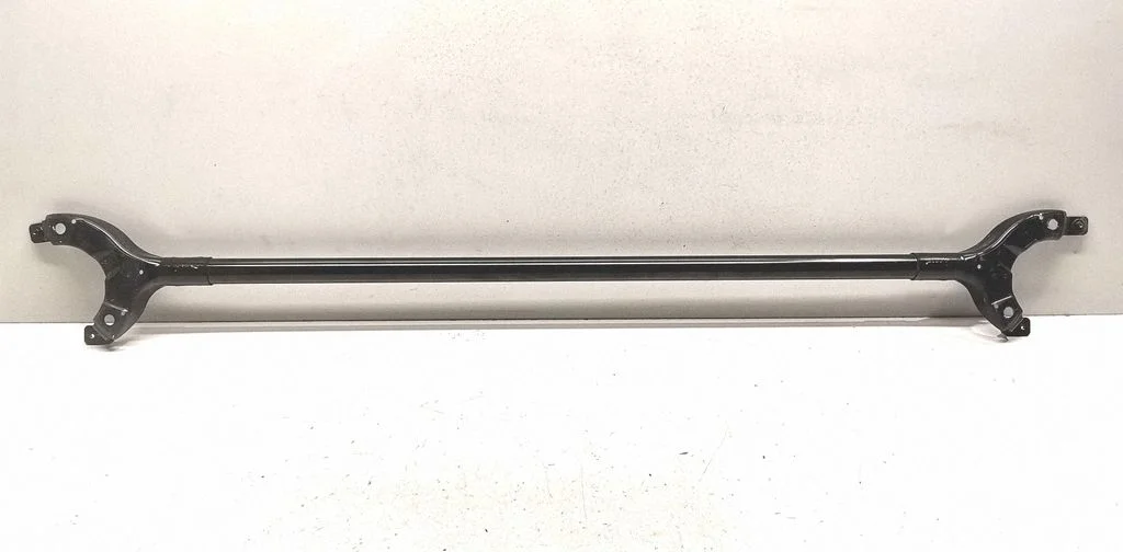Other engine bay part – front