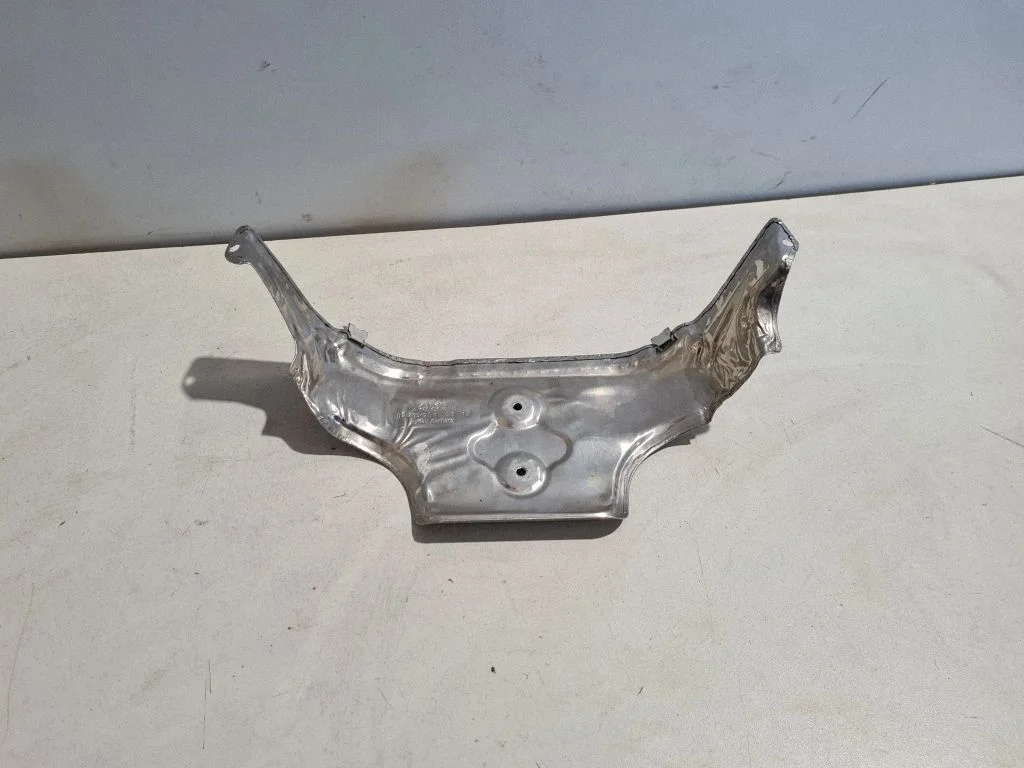 Cita motora nodalījuma detaļa A1771510600