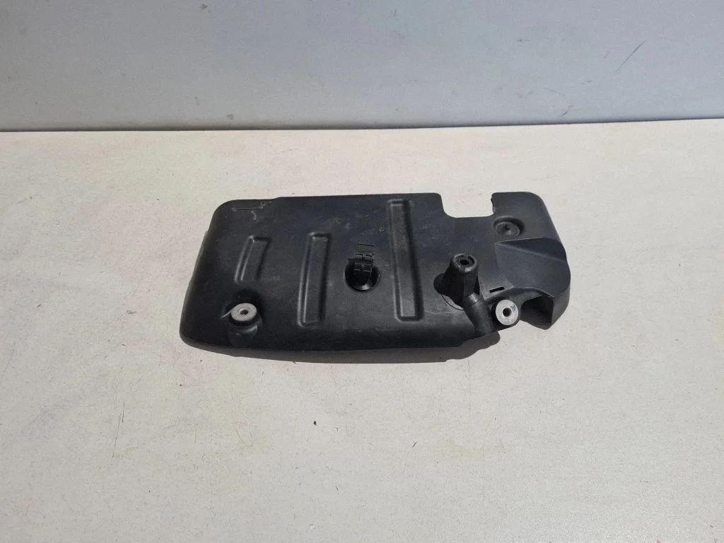 Muu mootoriruumi osa 670178440