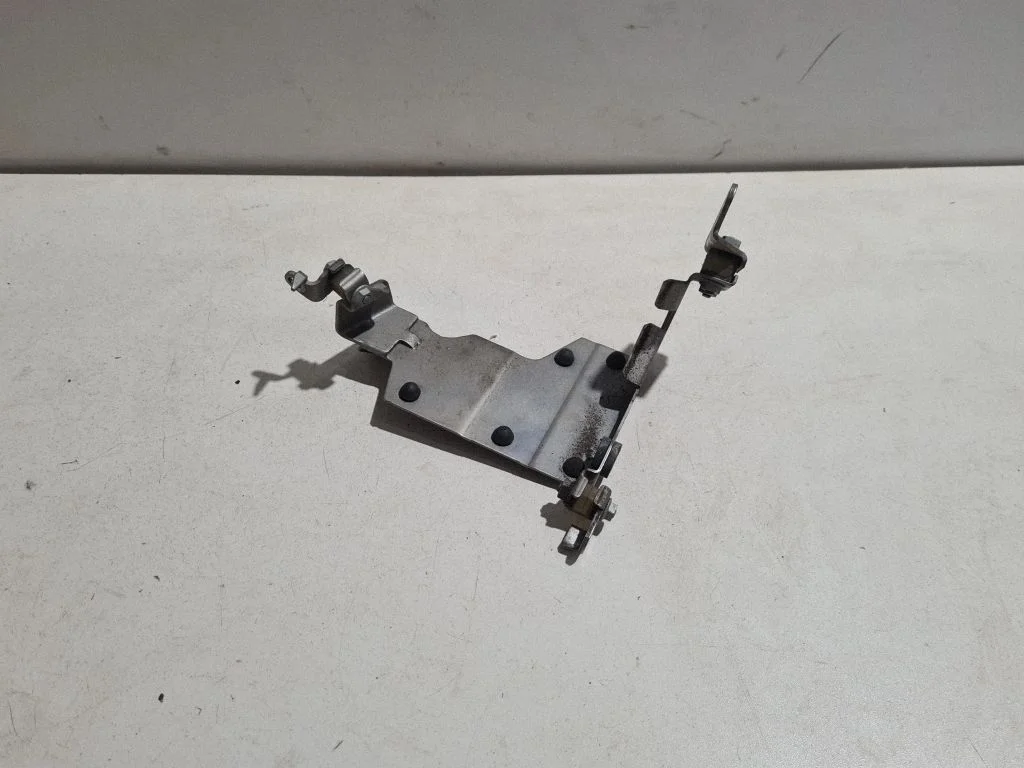 Cita motora nodalījuma detaļa A1771502973