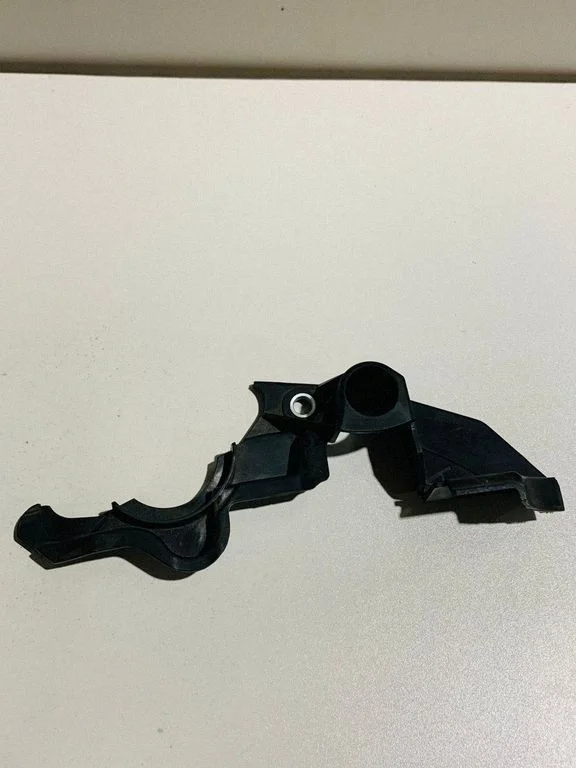 Kita variklio skyriaus detalė