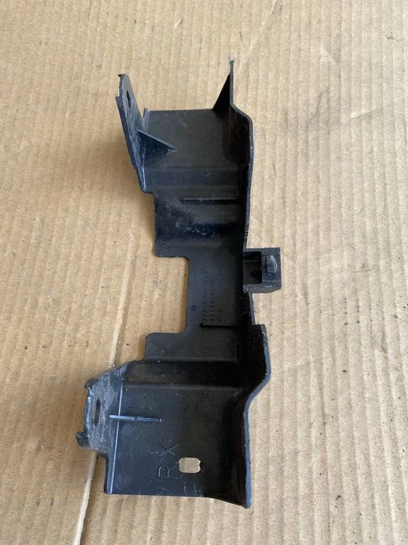 Other engine bay part 5352548040