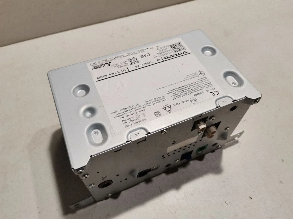Radio/CD/DVD atskaņotājs/navigācija 32209677AA