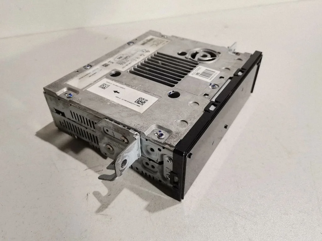 Radio, odtwarzacz CD/DVD, nawigacja 96560GI840