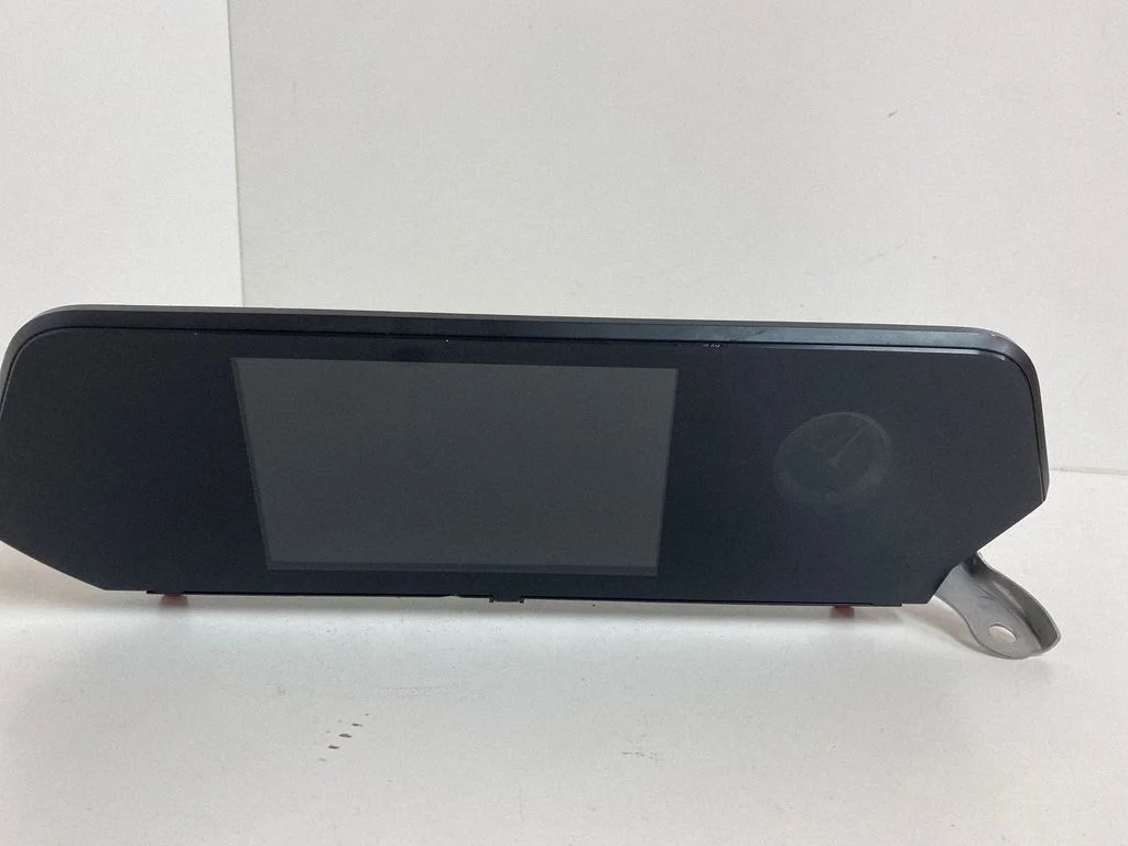Radio/CD/DVD/GPS head unit – Lexus UX (2018-)