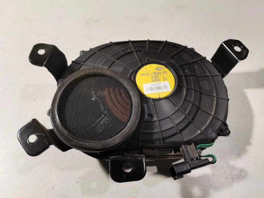 Subwoofer speaker HK8318808