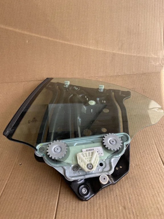 Rear side window – BMW 6 Series F06 Gran coupe (2012-2018)