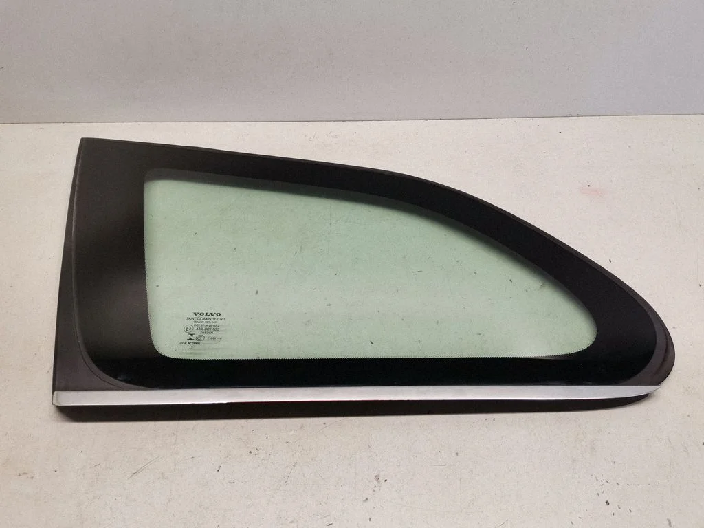 Rear side window 5900203