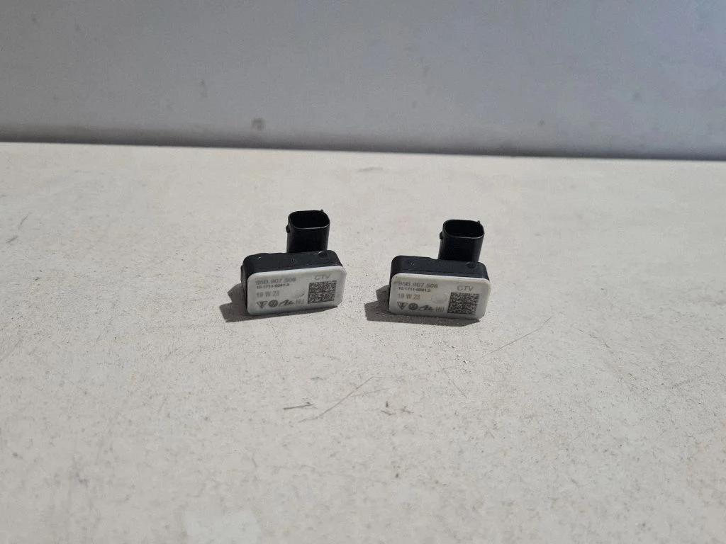 Airbag deployment crash/impact sensor 95B907508