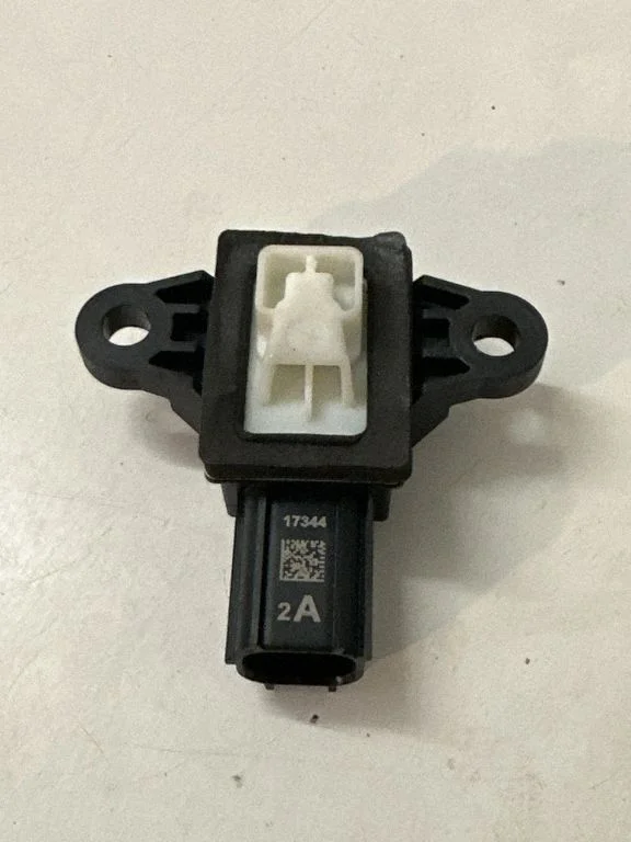 Drošības spilvenu trieciena sensors 31406731