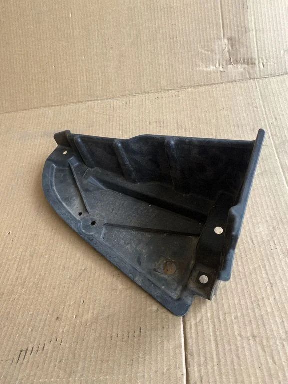 Rear bumper underbody cover/under tray – Lexus RX 450H (2016-)