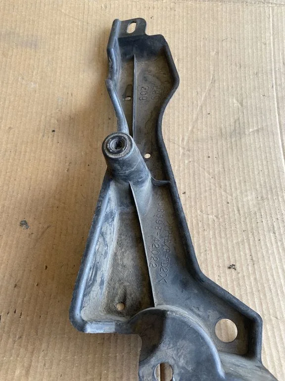 Rear underbody cover/under tray 5839842022