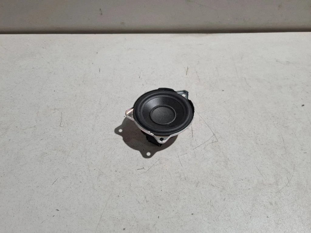 Front door high frequency speaker GX7318808BA