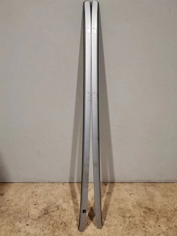 Roof bar rail 06204703