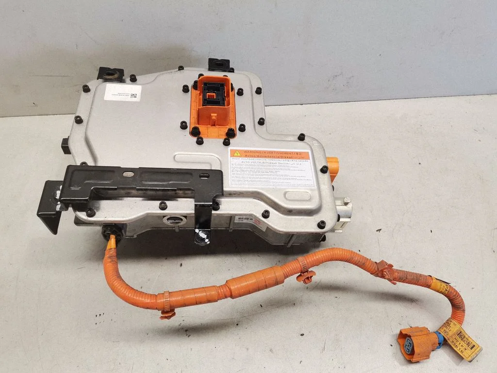 Voltage converter inverter – Hyundai Kona I (2017-2023)