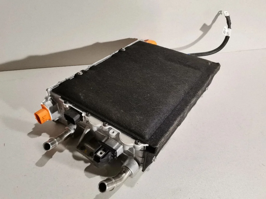 Voltage converter inverter – Hyundai Ioniq 5 (2021-)