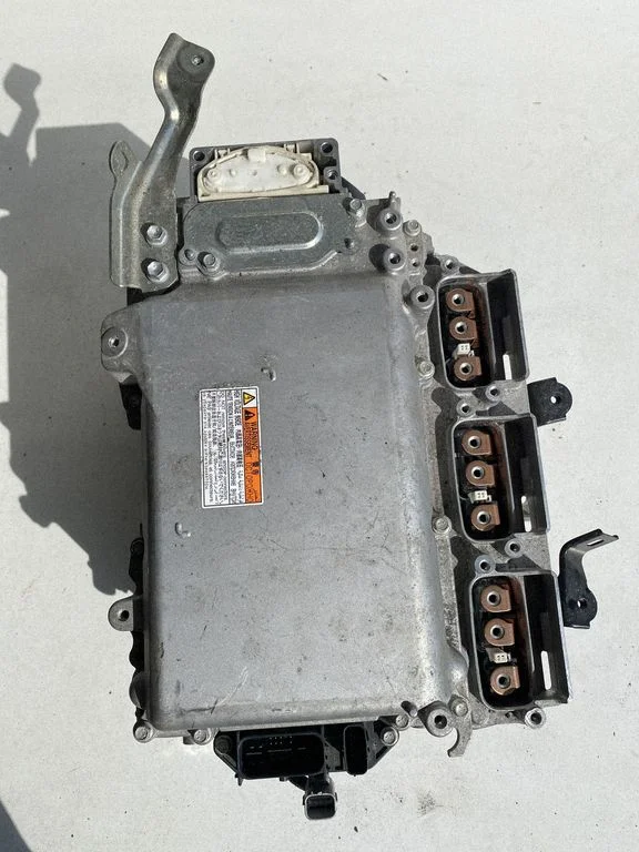 Voltage converter inverter G92A078010