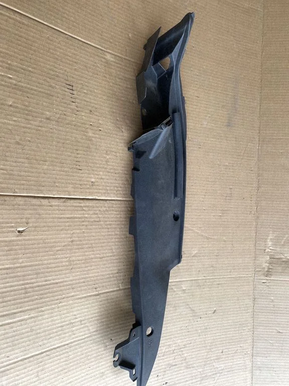 Fender end trim 5380848060