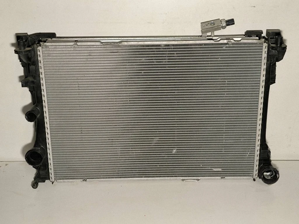 Radiator set – Mercedes-Benz E-Class C207 W207 (2009-2017)