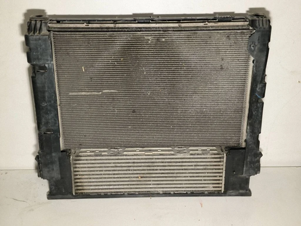 Radiaatorite komplekt – BMW X3 F25 (2010-2017)