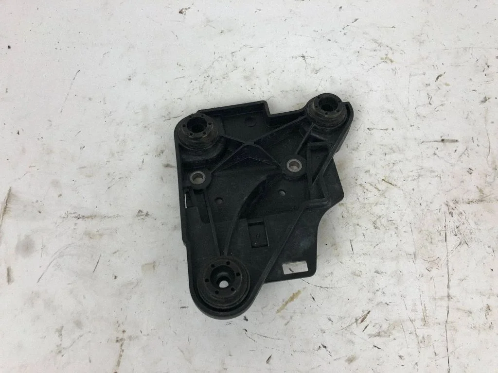 ABS bloko laikiklis