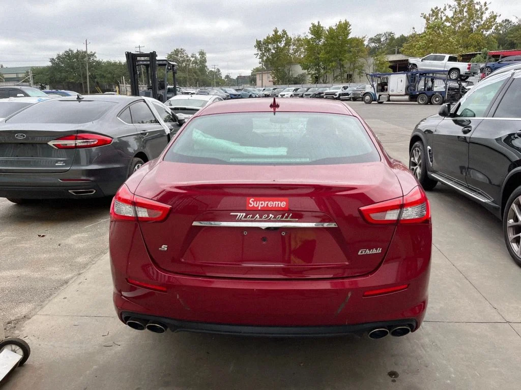 Maserati Ghibli