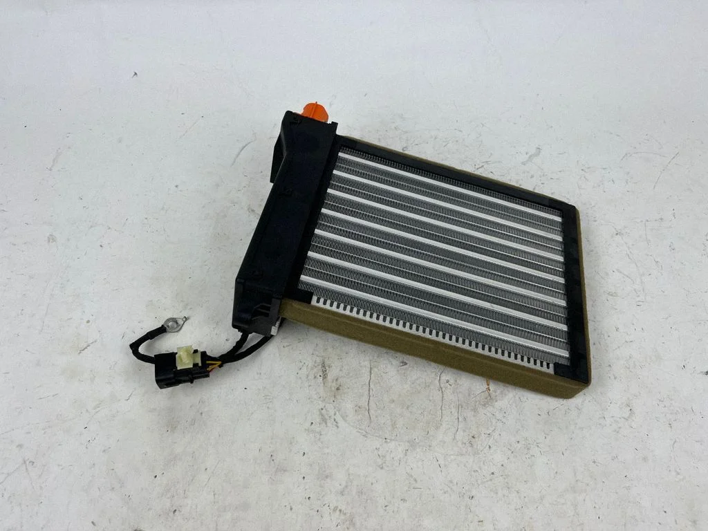 Elektrinis salono pečiuko radiatorius